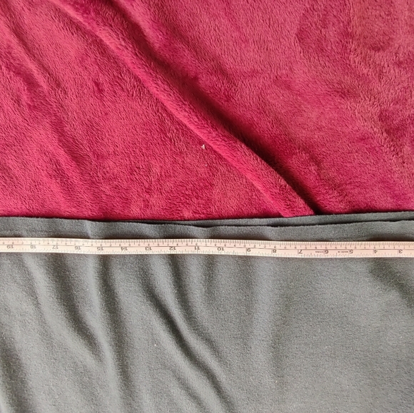 Lark & Ro Knit Dress - Picture 4 of 7